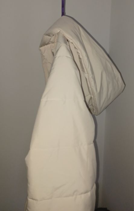 Parka acolchoada impermeável bege