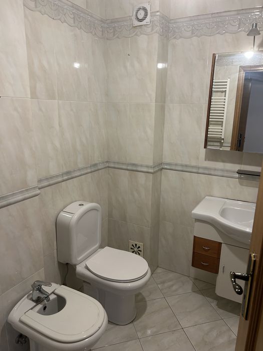 Quartos mobilados em Carcavelos