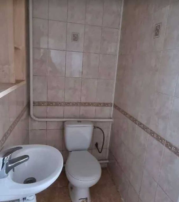 ₴ Продаю частину будинку в Колоденці