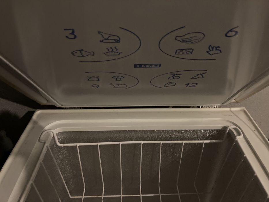 Arca Congeladora 102L A+