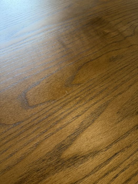 Conjunto mesa e seis cadeiras