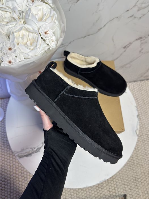 Трендові угі утеплені UGG CLASSIC MICRO CHESTNUT угг мікро чорні