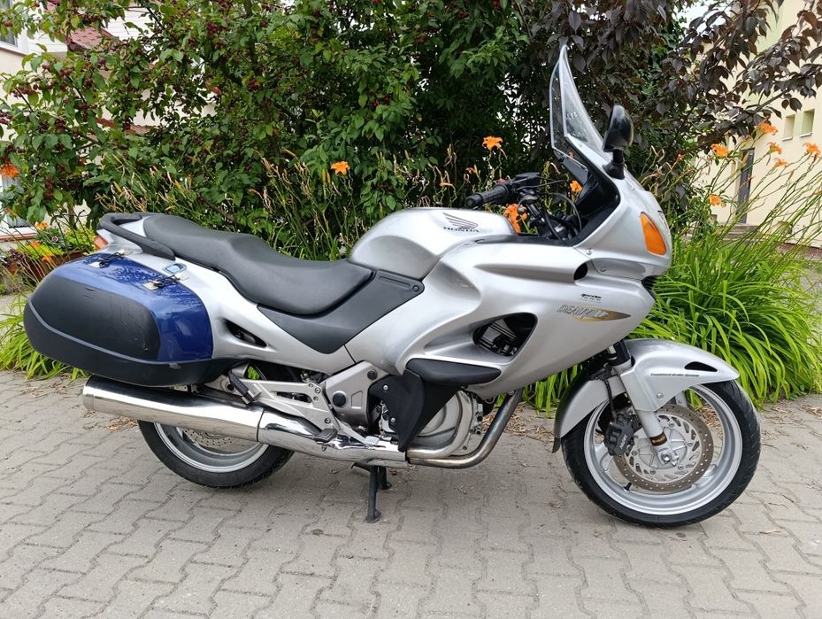 Honda Deauville 650 CBS Wilbers
