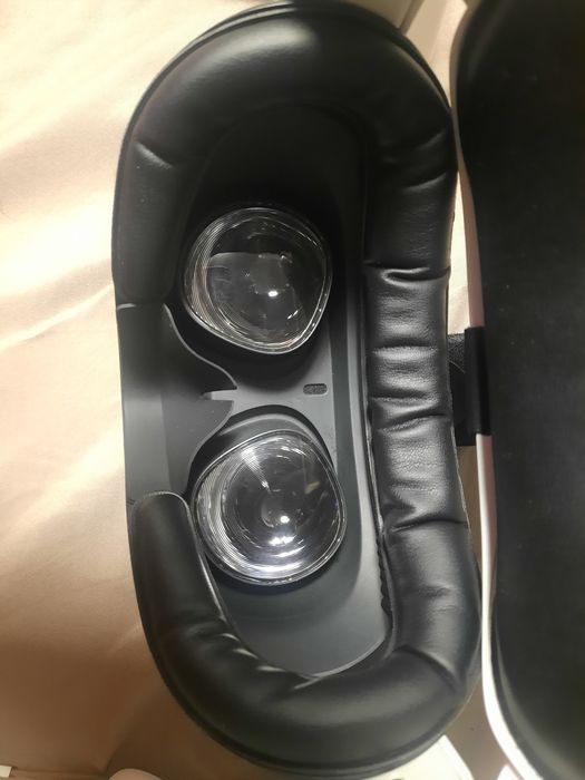 Oculus Quest 2 64 GB | Кріплення і кабель Link
