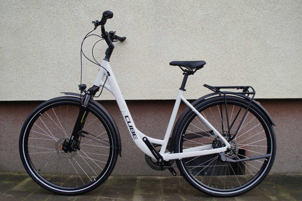 Rower trekkingowy CUBE Touring ONE