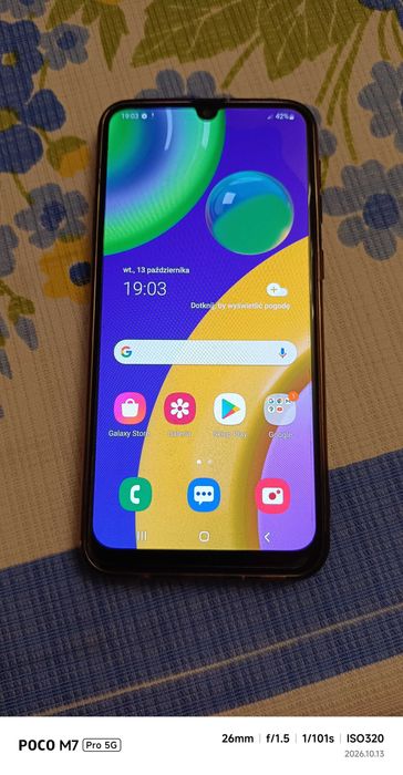 samsung galaxy M21