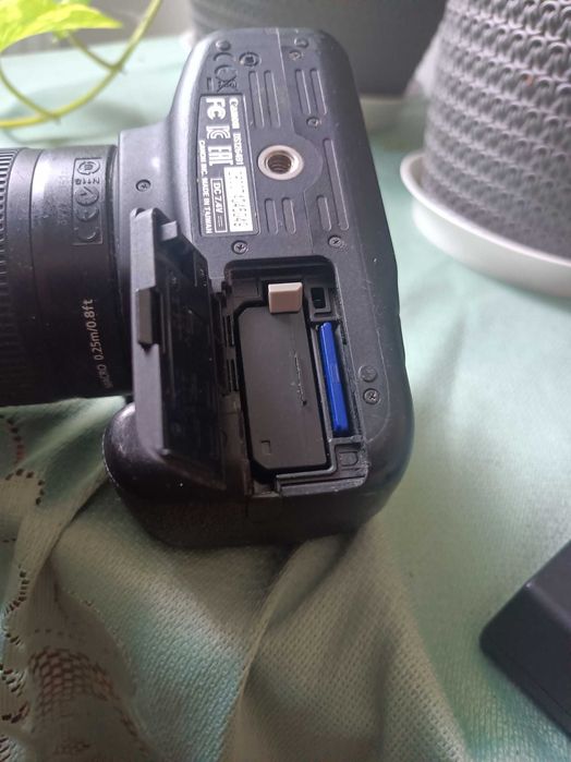 Canon EOS 1200D + obiektyw 18–55 mm