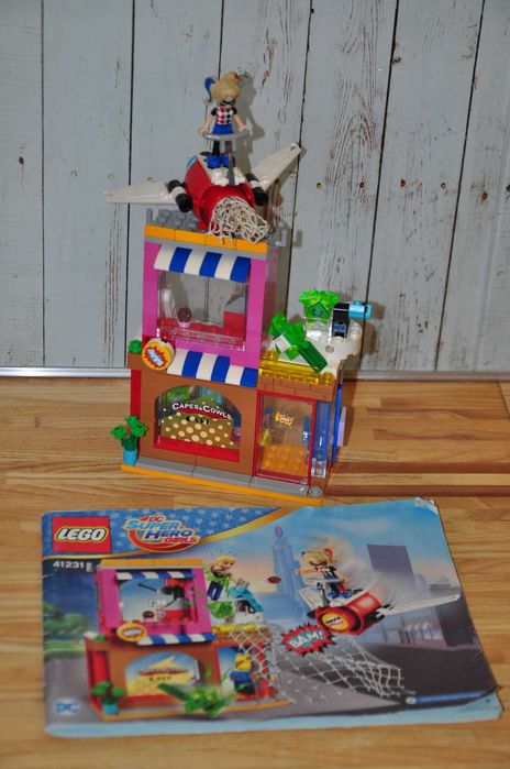 Z0432 Zestaw LEGO DC Super Hero Girls 41231 Harley Quinn na ratunek