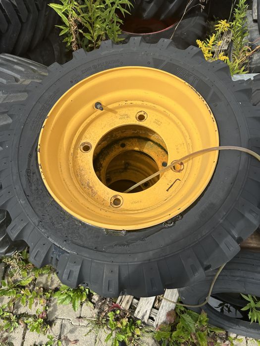 Kola do JCB i innych 10-16.5 NHS BKT