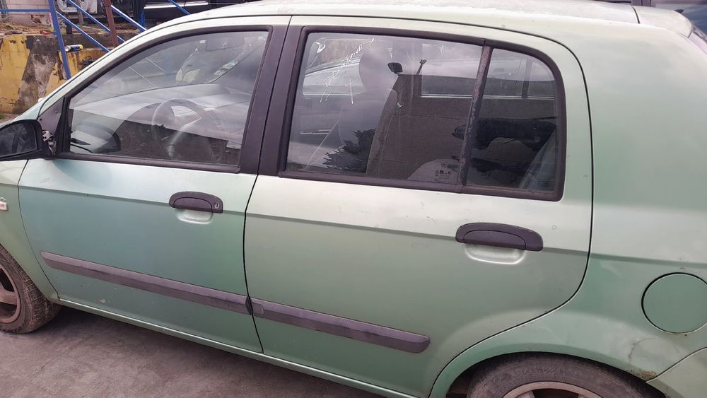 Porta trás esquerda HYUNDAI Getz (TB)