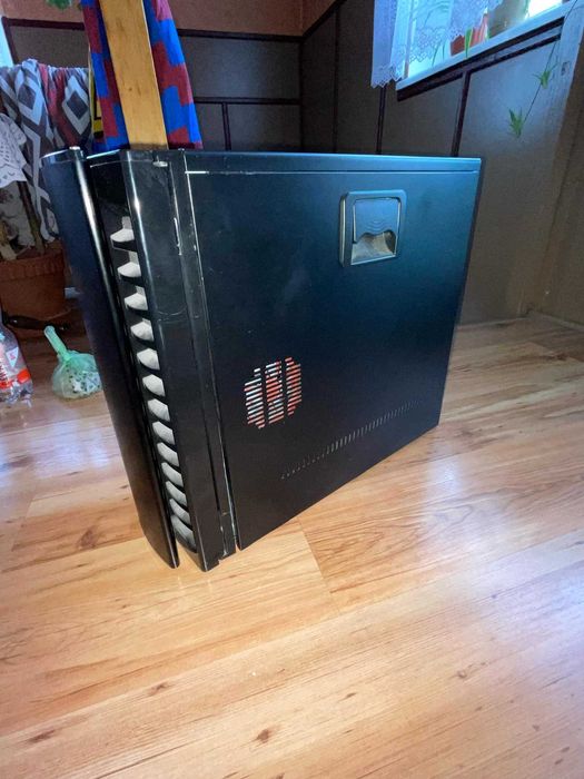 Komputer i5-4670 cpu 4x3,40GHz, geforce gtx 770 2gb 24gb ram