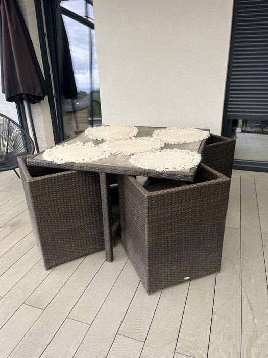 Zestaw mebli rattanowych