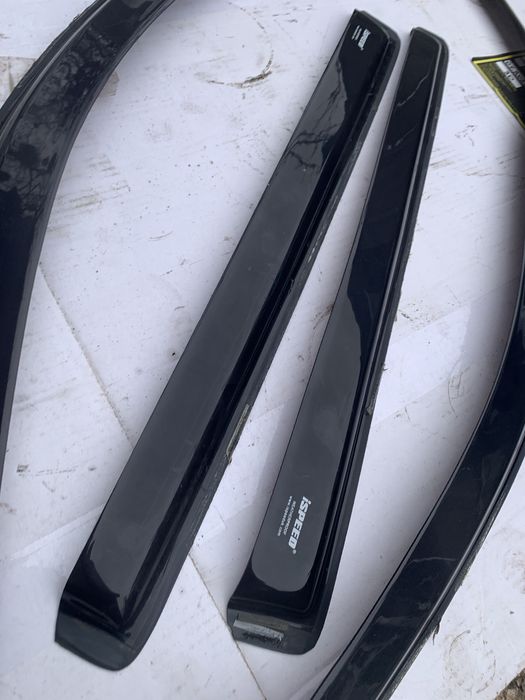 Вітрові планки BMW Е70 бокові вітровики відливи дощу