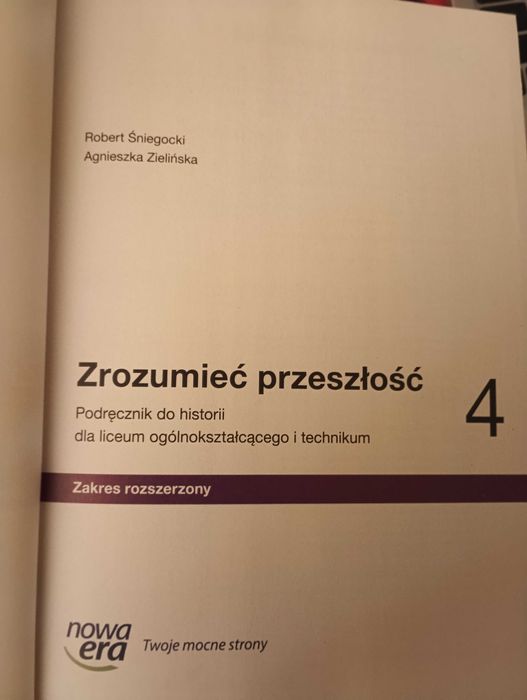 Podręcznik Zrozumieć przeszłość cz. 4