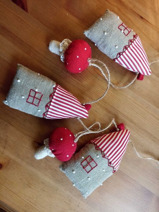 Girlanda, domki, muchomory, rękodzieło