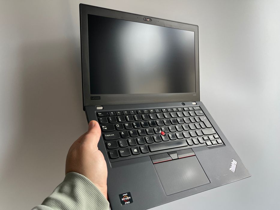 Laptop Lenovo ThinkPad A285 Ryzen 5 Pro 2500U 16/256GB Win10Pro FV23%