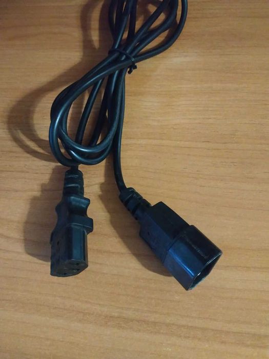 Кабели питания для компьютера и UPS. Цена: 50 грн. за 1 шт.