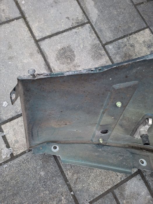 Bmw 5 e39 blotnik przedni prawy zielony oxfordgruen 324/6
