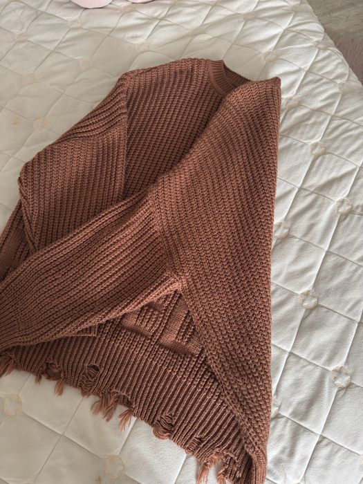 Світер коричневий. Оверсайз. Ідеальний стан