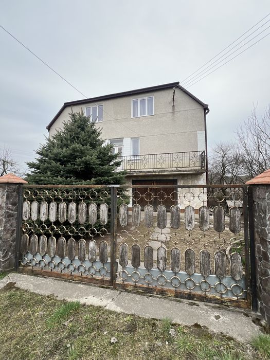 Будинок Солонка ,Львів,кутова ділянка продаж