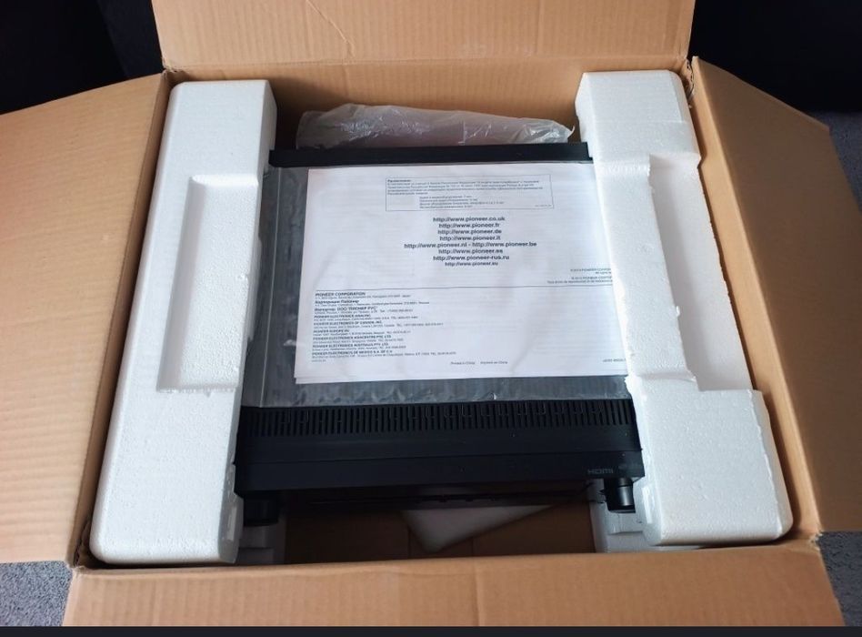 Amplituner Pioneer VSX-923K