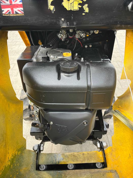 Taczki spalinowe gąsienicowe, wozidło budowlane JCB HTD-5, 2020 rok