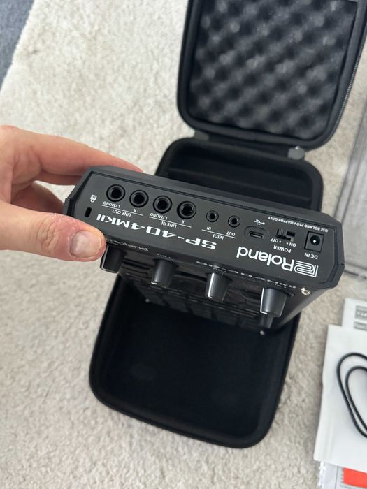 Roland SP404 Mk2