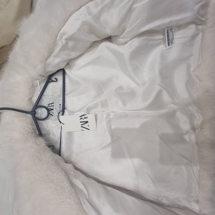 Нова шуба Zara розмір  S, модель 4360/246