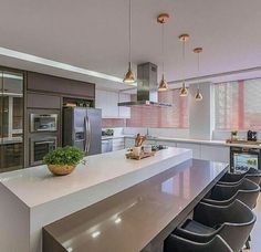 Cozinhas e roupeiros e carpintaria por medida