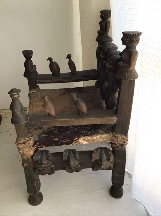 Cadeira/ trono tribal