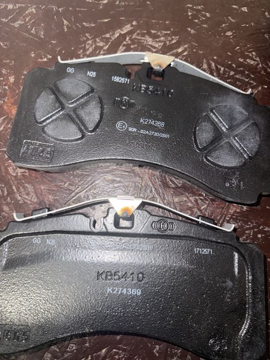 Гальмівні колодки орігінал