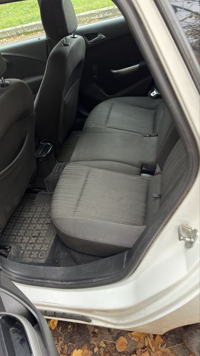 Opel Astra J 1.3диз