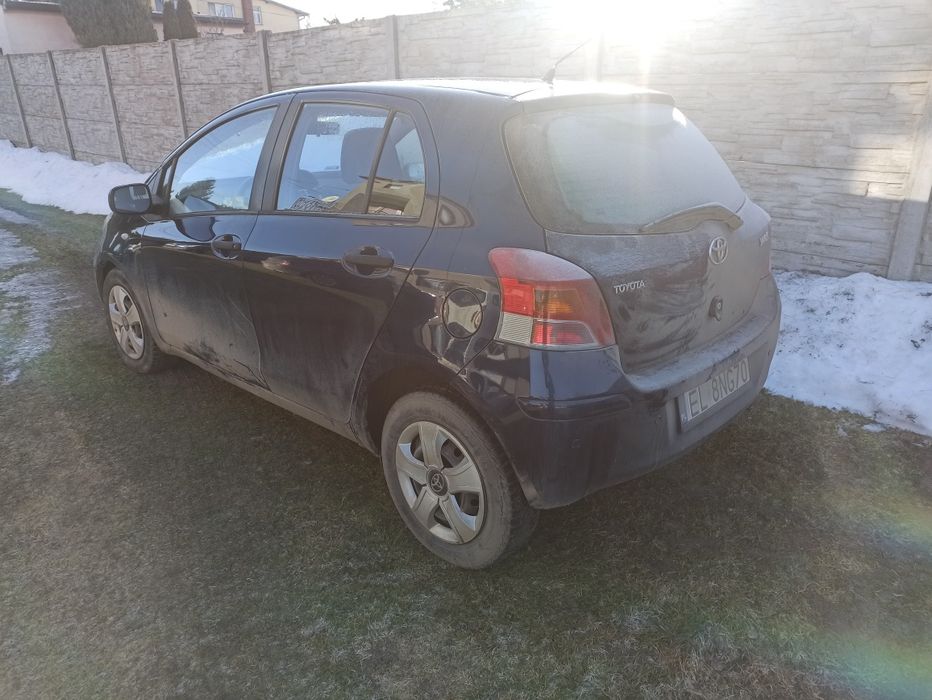 Toyota Yaris 1.3  * Klimatyzacja * 5 Drzwi *