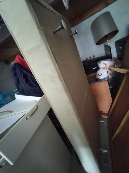 Divan com pés / estrado cama