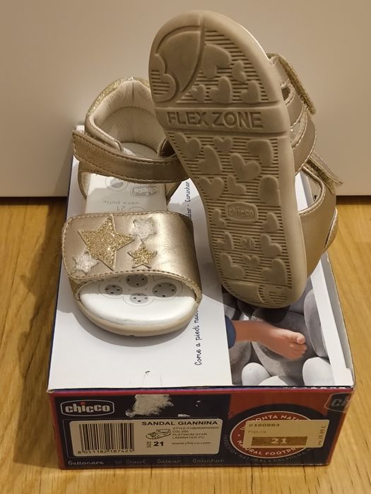 Sandálias Chicco (Tamanho 21)