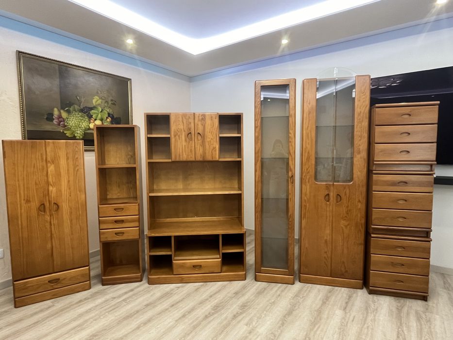 Mobília para sala de madeira