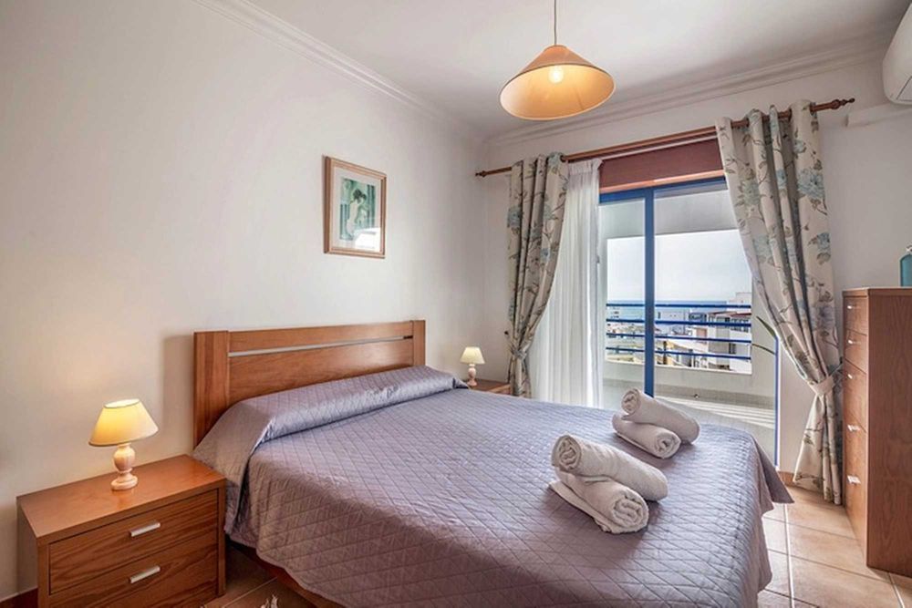 Algarve Quarteira, apartamento T-1 com vista mar, para férias