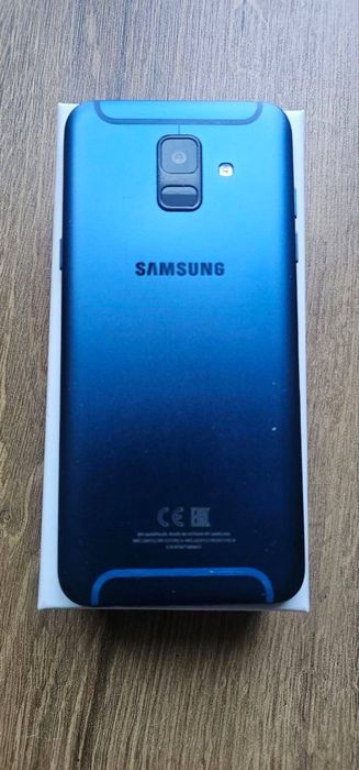 Смартфон Samsung Galaxy A6