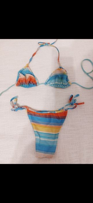 Bikini as riscas/ striped bikini