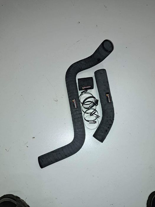 Komplet zbrojonych przewodów ANDORIA. Przewód chłodnicy URSUS C-330