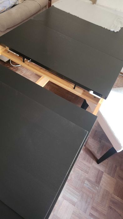 Bjursta Rectangular Living Room Table 21198, Black Color with Two Chairs64750785497346124