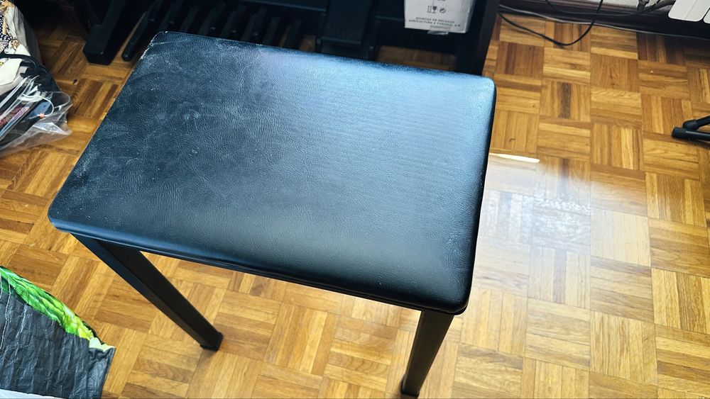Órgão Yamaha Electone HC-2 - Inclui banco
