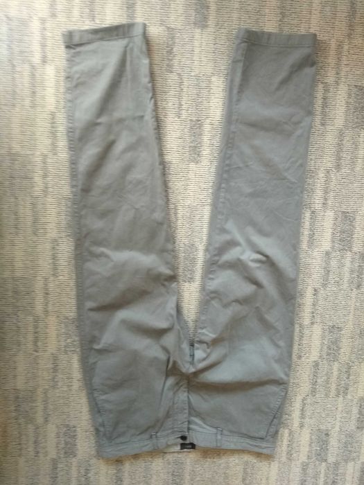 Hugo Boss Męskie spodnie Crigan L/XL Super stan
