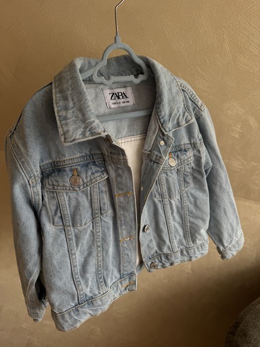 Джинсова куртка Zara