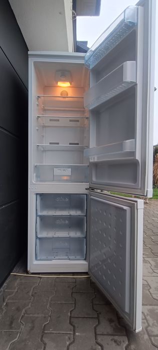 柊様ご確認ページ No Frost lodówka Beko 180 cm Kobyłka • OLX.pl