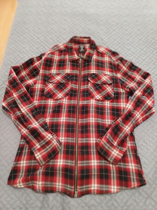 Camisa com fecho FSBN