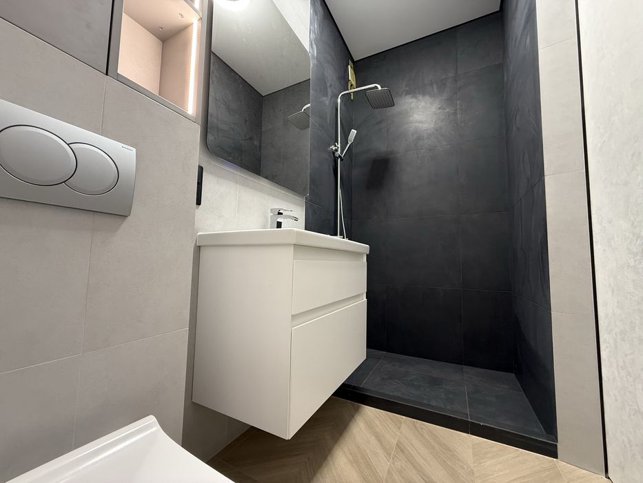 Продав таунхауса з ремонтом