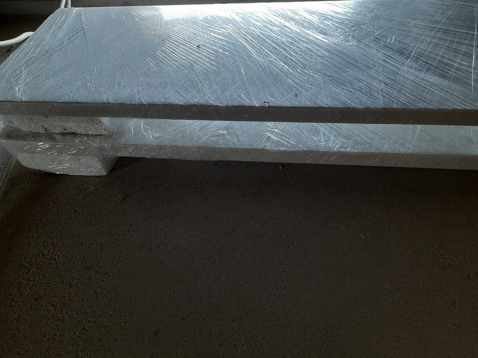 Parapety wewnętrzne, nowe