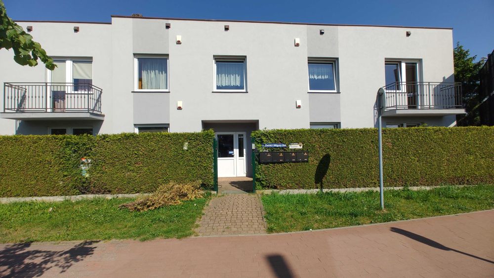 RUMIA 2 pok. 57mkw 1p  Do zamieszkania