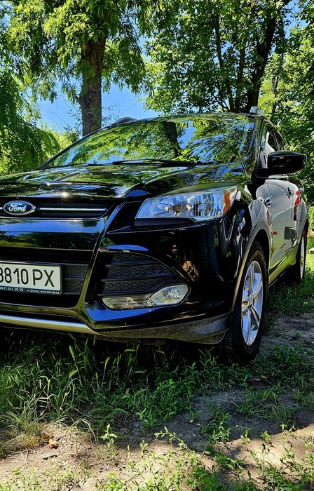 Продам Ford Escape